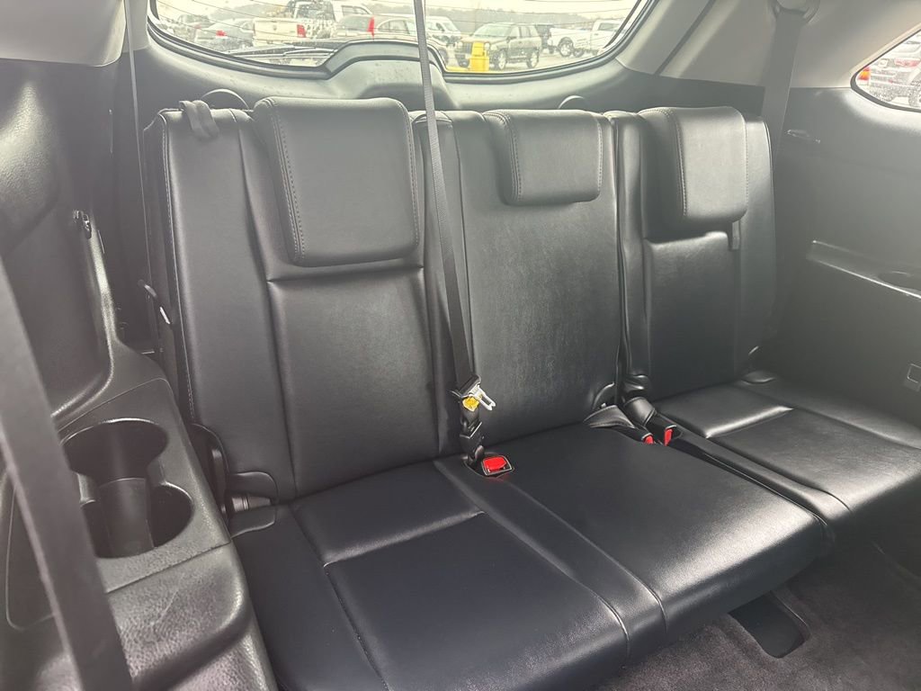 Used 2016 Toyota Highlander Limited image 40