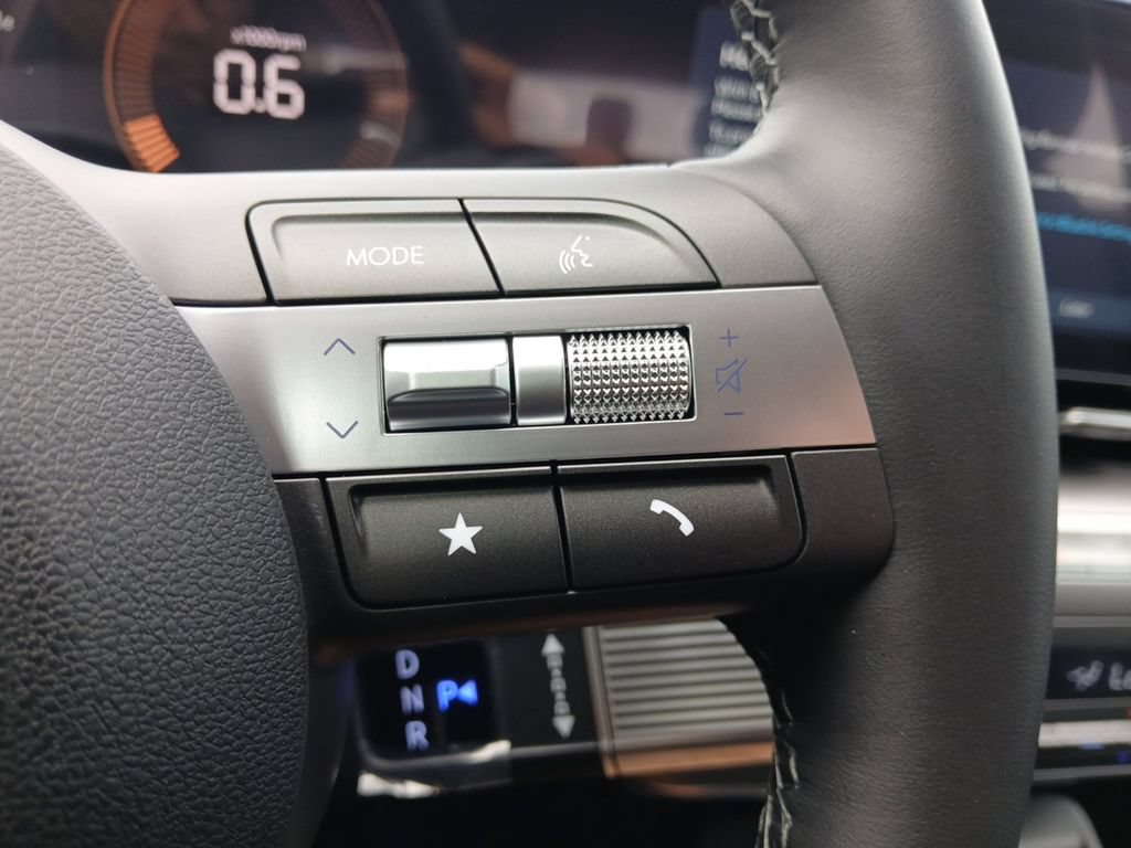 New 2026 Hyundai Kona SEL Premium FWD image 31