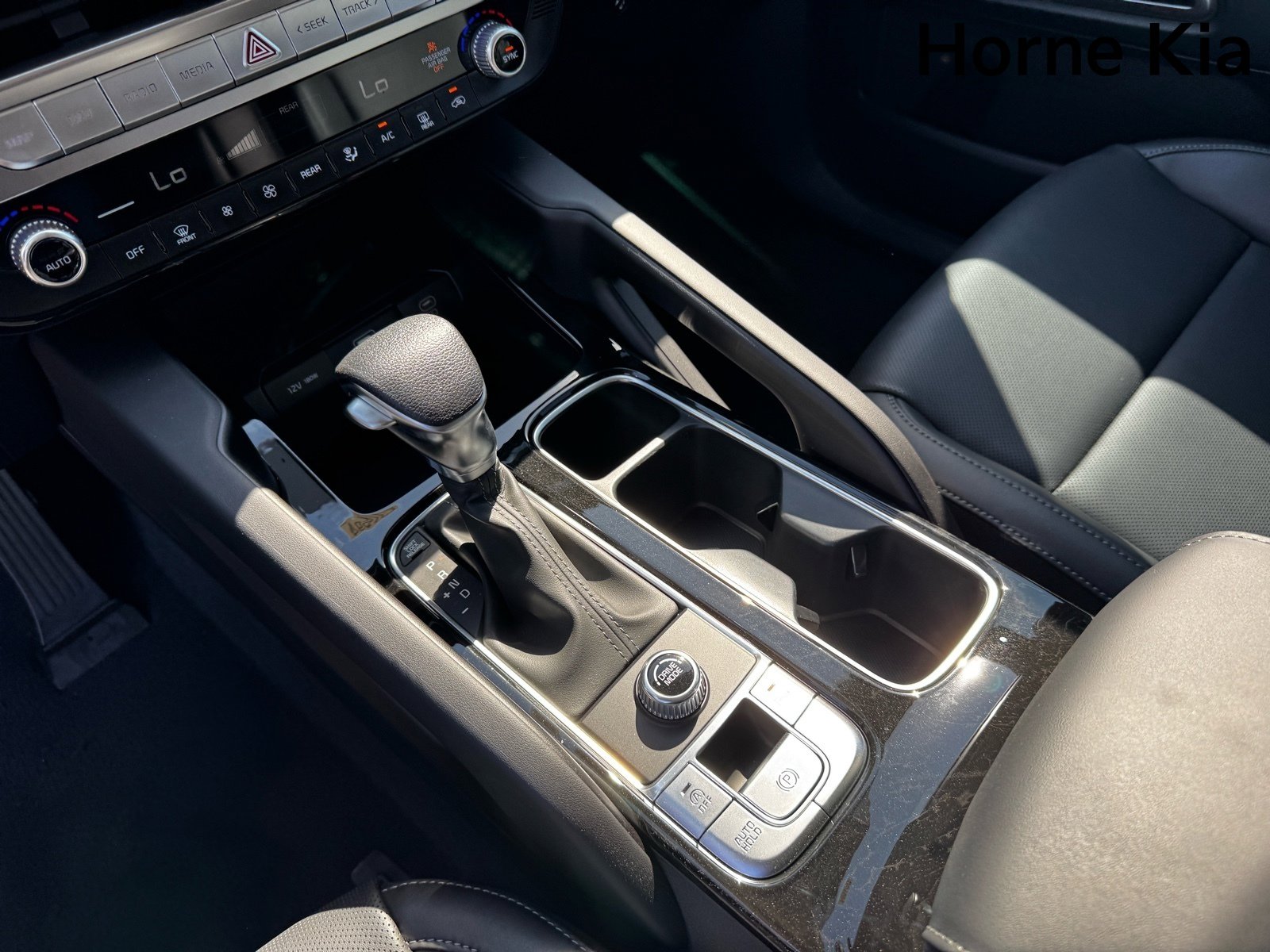 New 2025 Kia Telluride LX image 18