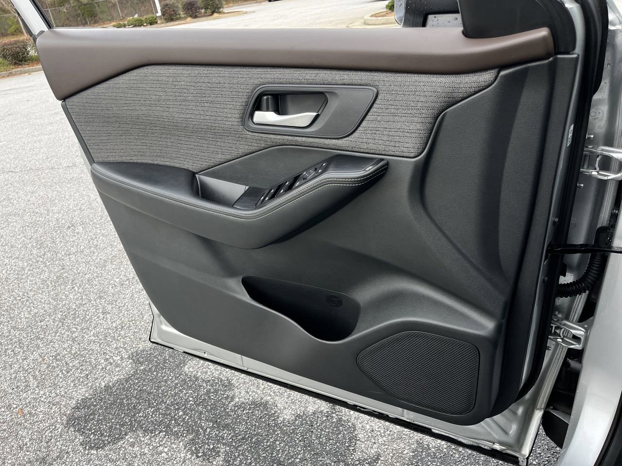 Certified 2022 Nissan Rogue SV image 14