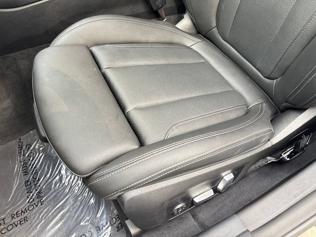 Used 2024 BMW i4 eDrive35 w/ Convenience Package RWD image 28