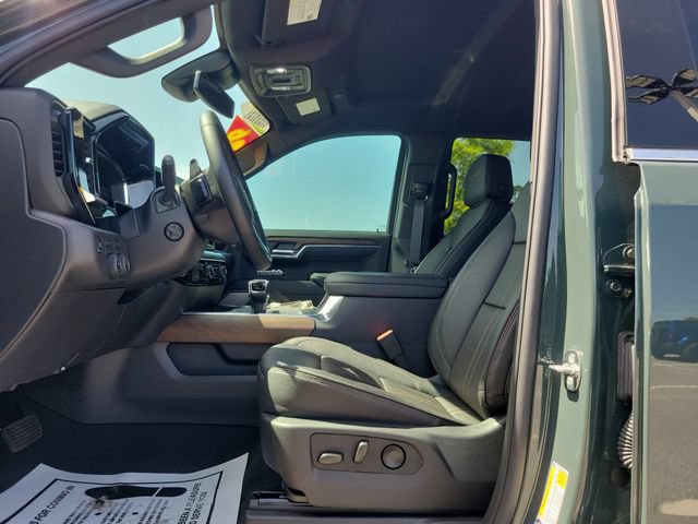 Used 2026 Chevrolet Silverado 1500 High Country AWD/4WD image 15