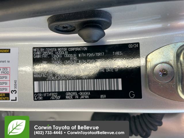Certified 2024 Toyota 4Runner SR5 AWD/4WD image 22