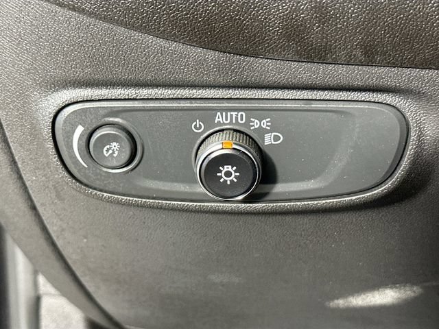 Used 2024 Chevrolet Equinox RS w/ RS Leather Package AWD/4WD image 25