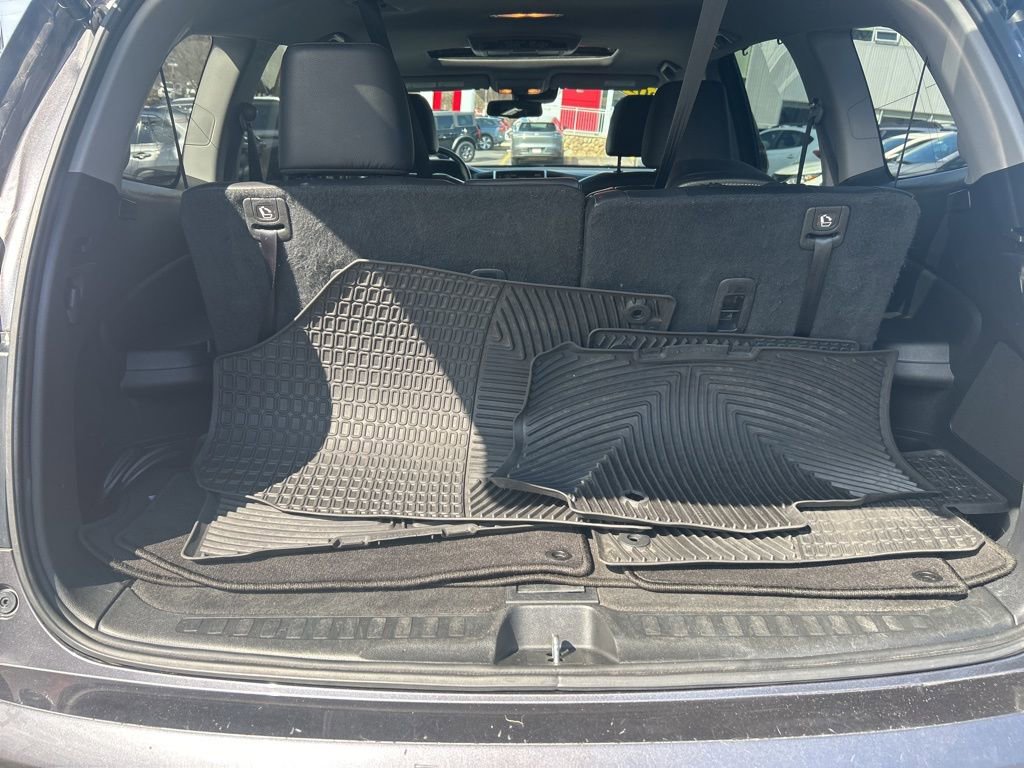 Used 2017 Honda Pilot Touring image 30