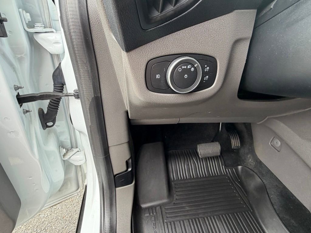 Used 2022 Ford Transit Connect XLT FWD image 16