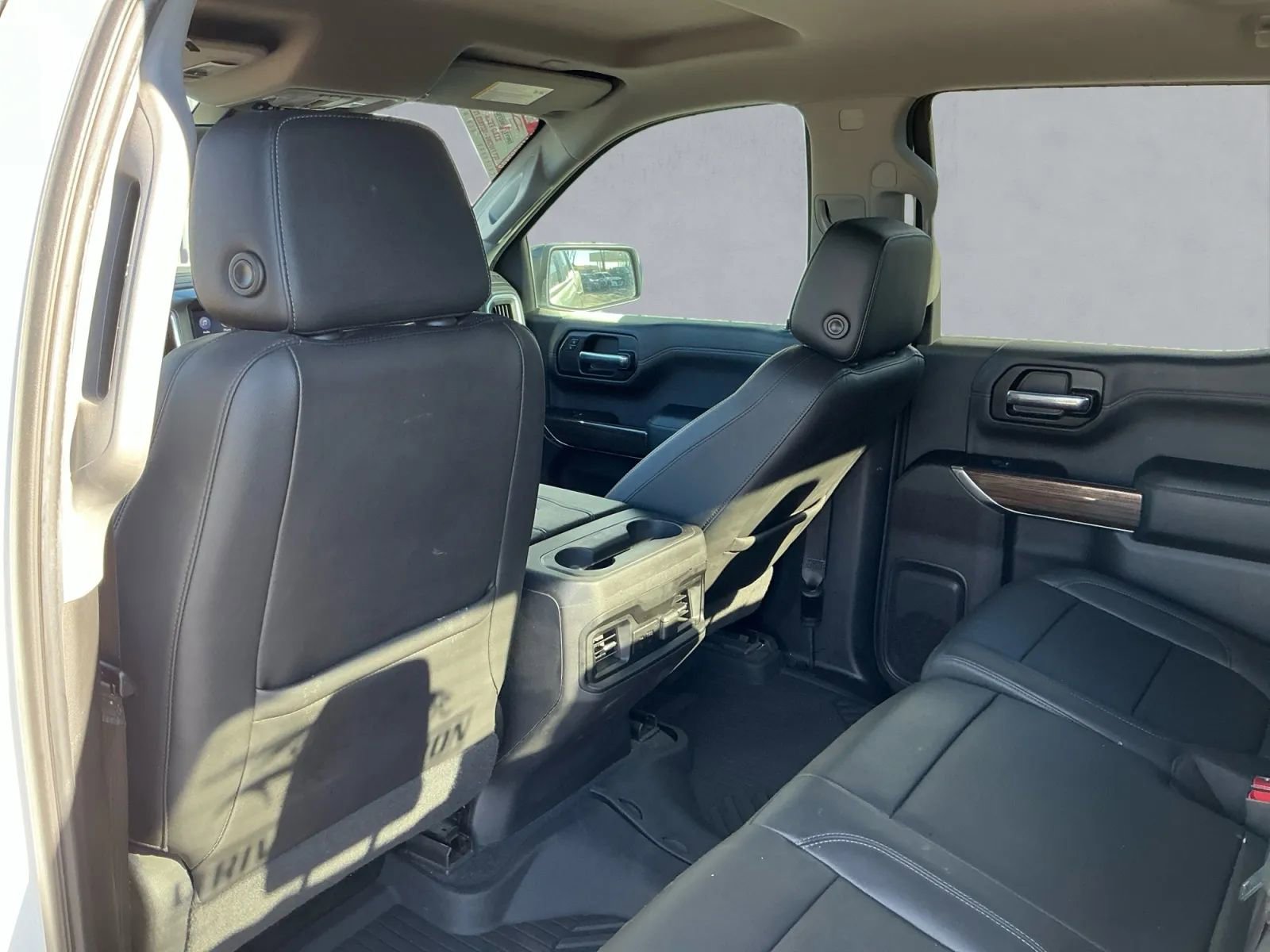 Used 2020 Chevrolet Silverado 1500 LT Trail Boss image 15