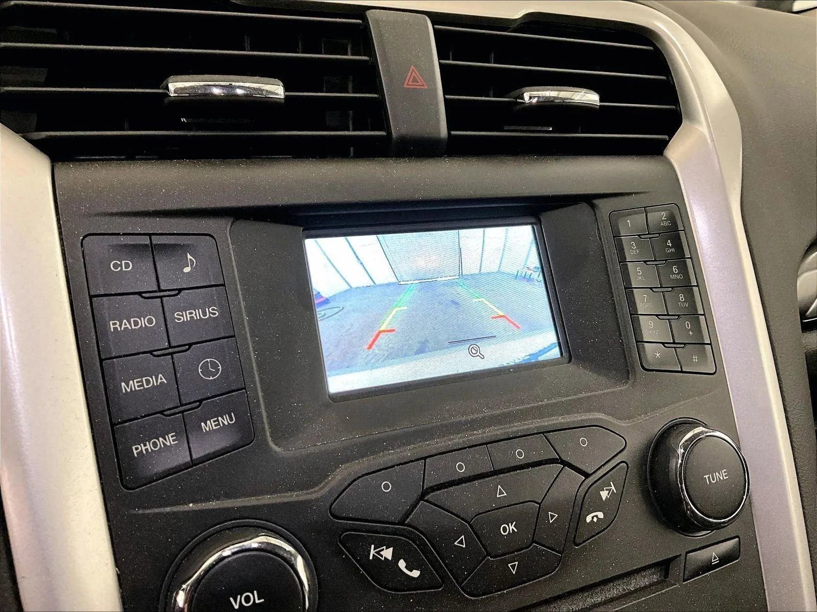 Used 2016 Ford Fusion SE FWD image 20