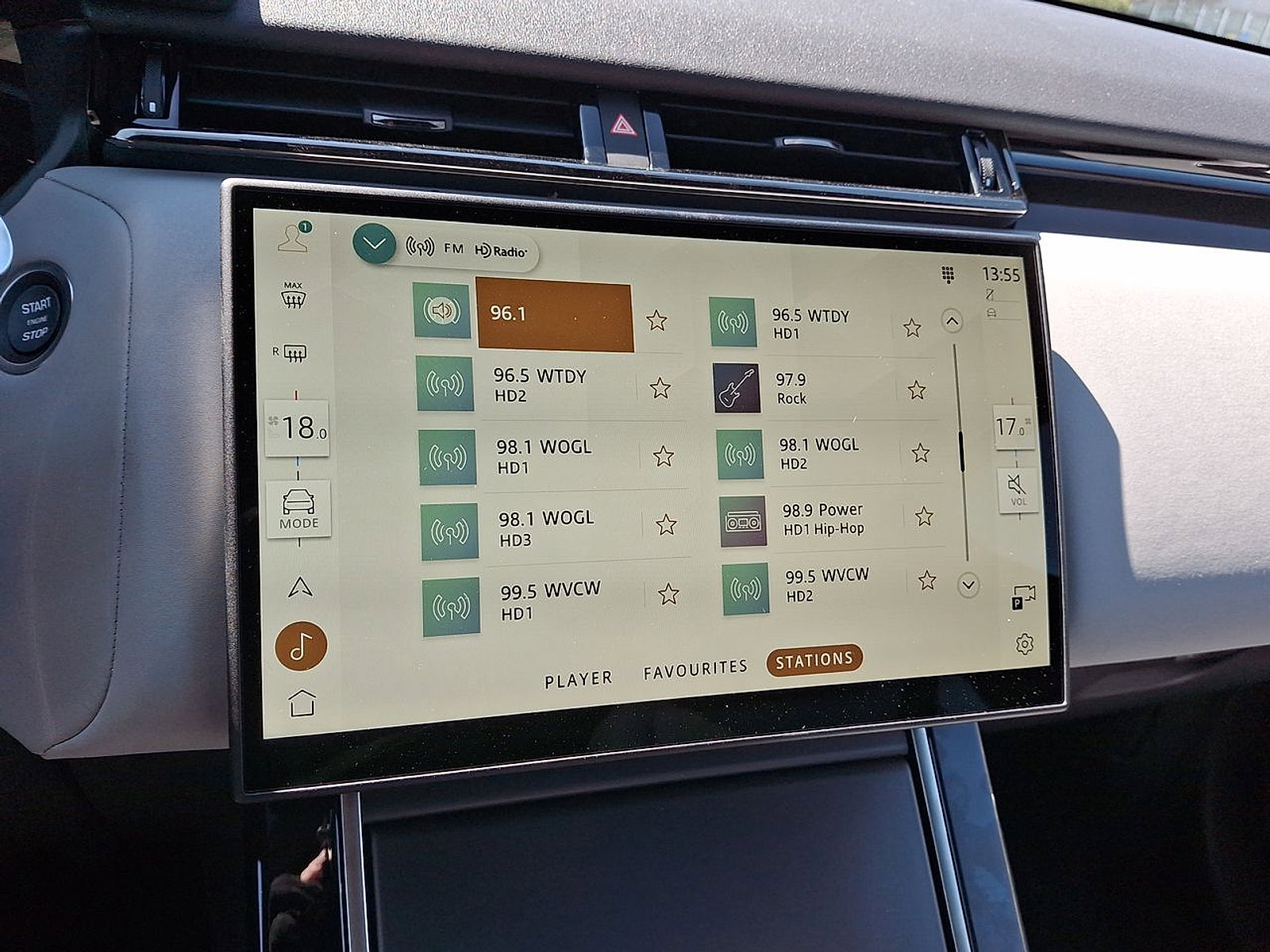 Certified 2026 Land Rover Range Rover Velar S image 22