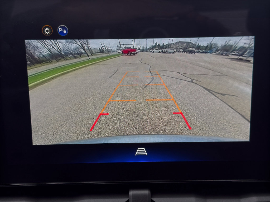 Used 2026 Chevrolet Equinox LT w/ Convenience Package II image 29