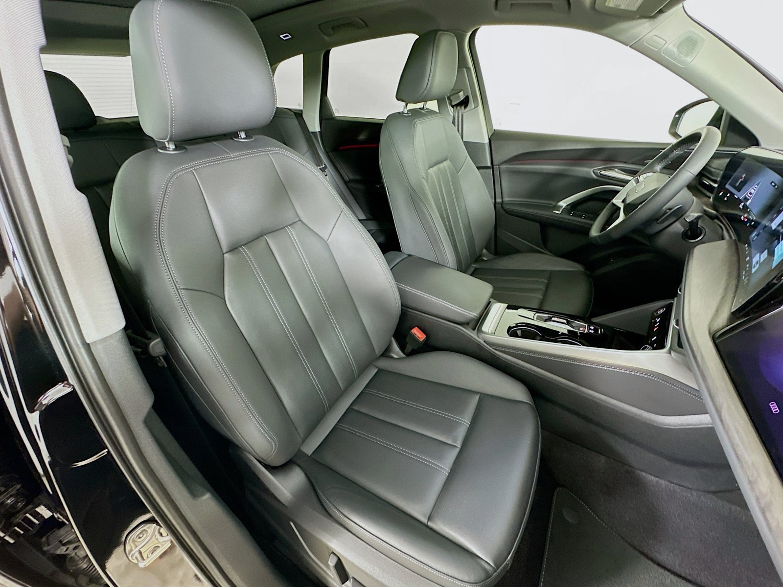New 2026 Audi Q5 Premium Plus w/ Premium Plus AWD/4WD image 44