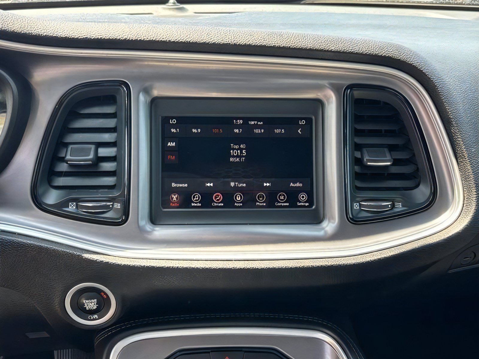 Used 2020 Dodge Challenger SXT RWD image 14