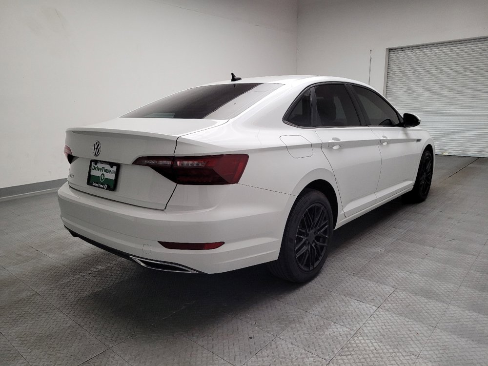 Used 2020 Volkswagen Jetta SEL Premium FWD image 9