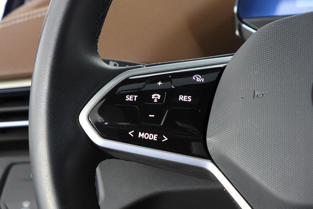 Certified 2023 Volkswagen ID.4 Pro RWD image 29