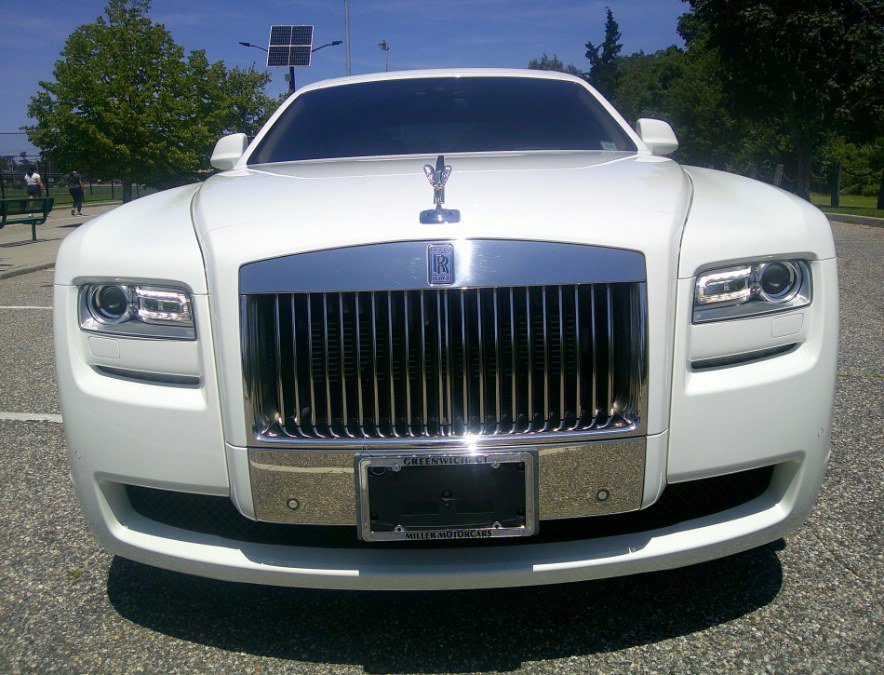 Used 2013 Rolls-Royce Ghost RWD image 36