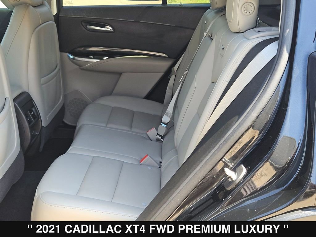 Used 2021 Cadillac XT4 Premium Luxury w/ Cold Weather Package image 17