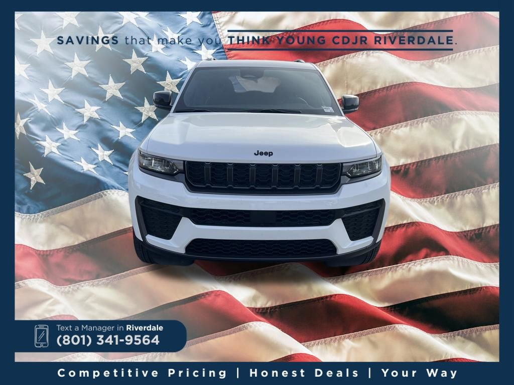 New 2026 Jeep Grand Cherokee Altitude image 8