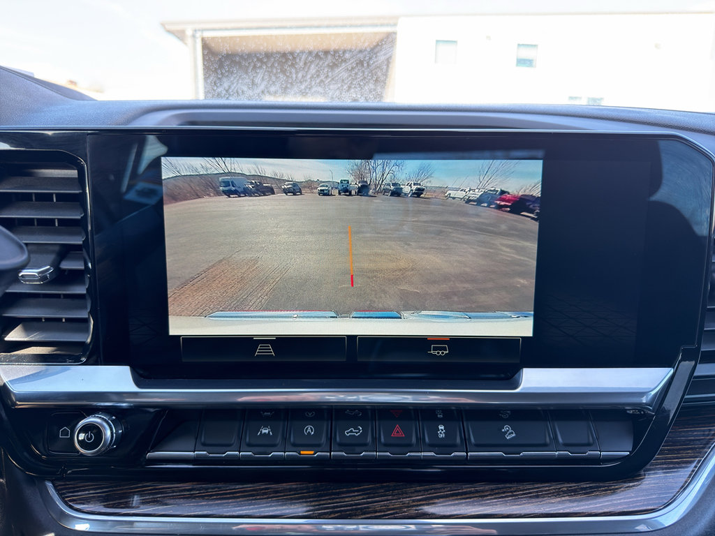 Used 2024 GMC Sierra 1500 SLE w/ X31 Off-Road Package image 24