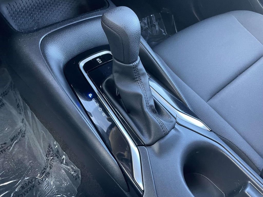 Used 2023 Toyota Corolla LE image 40