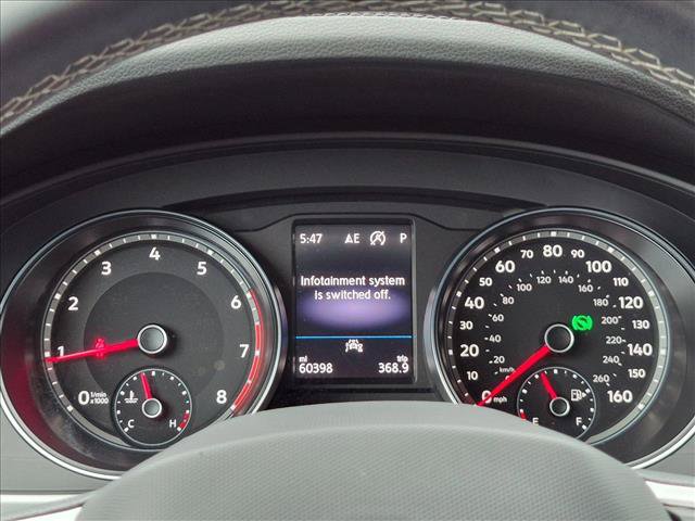 Used 2021 Volkswagen Atlas SE w/ Panoramic Sunroof Package FWD image 11