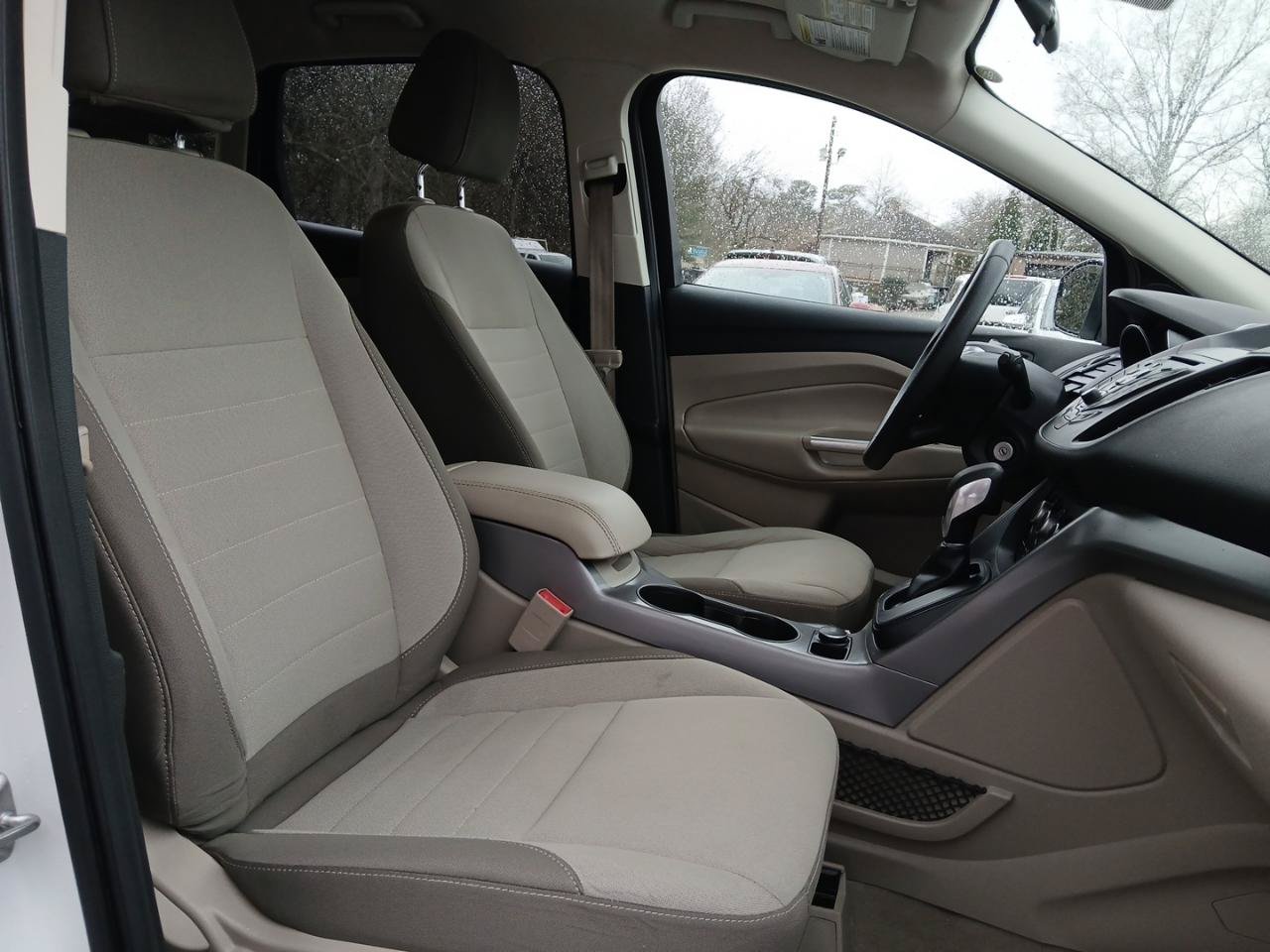 Used 2016 Ford Escape SE AWD/4WD image 16