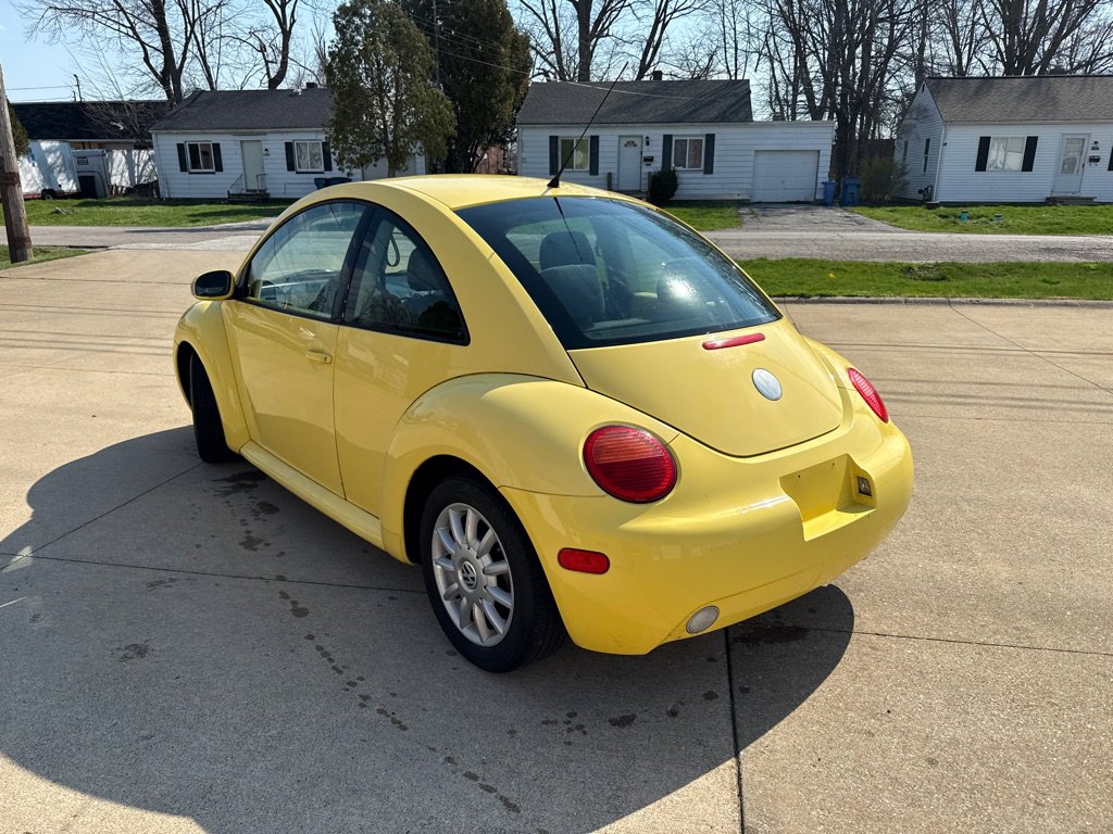 Used 2005 Volkswagen Beetle GLS image 8