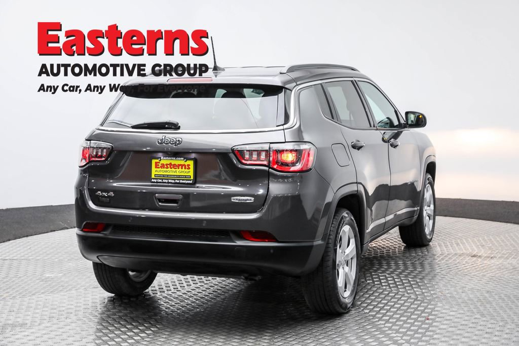 Used 2021 Jeep Compass Latitude w/ Driver Assistance Group image 5