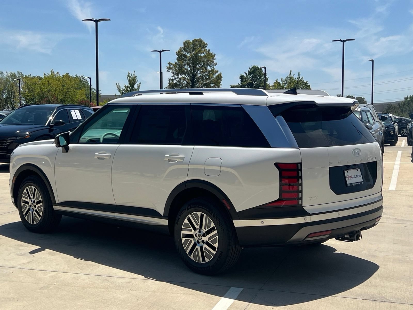 New 2026 Hyundai Palisade SEL Premium w/ Tow & Go Package AWD/4WD image 9