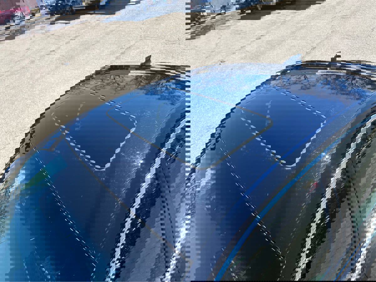 Used 2021 Cadillac CT4 Premium Luxury AWD/4WD image 3