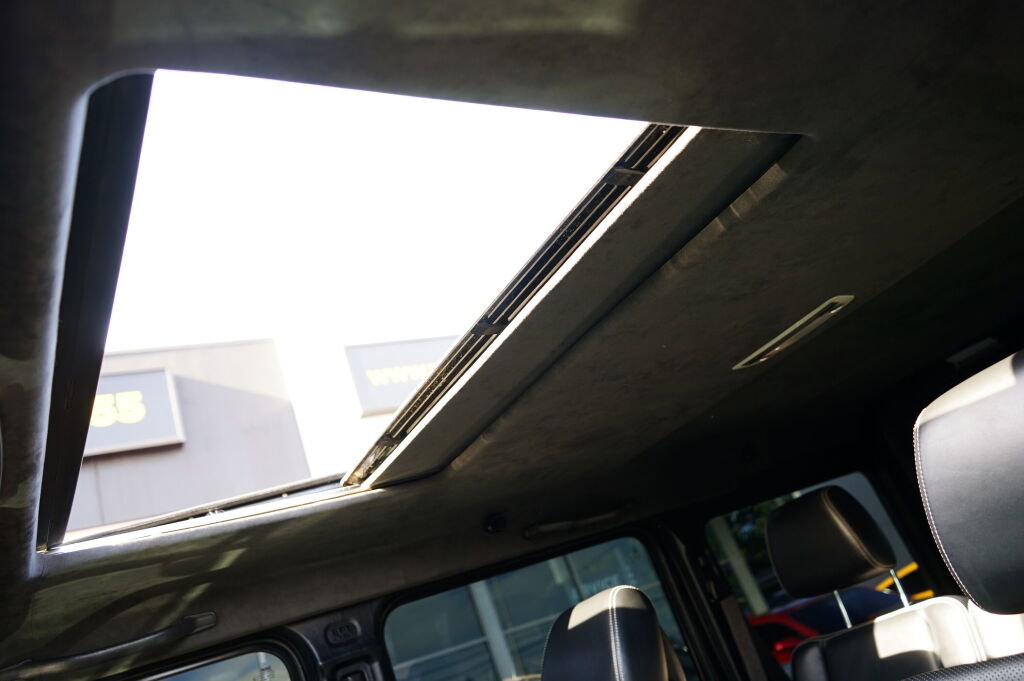 Used 2010 Mercedes-Benz G 55 AMG 4MATIC image 16