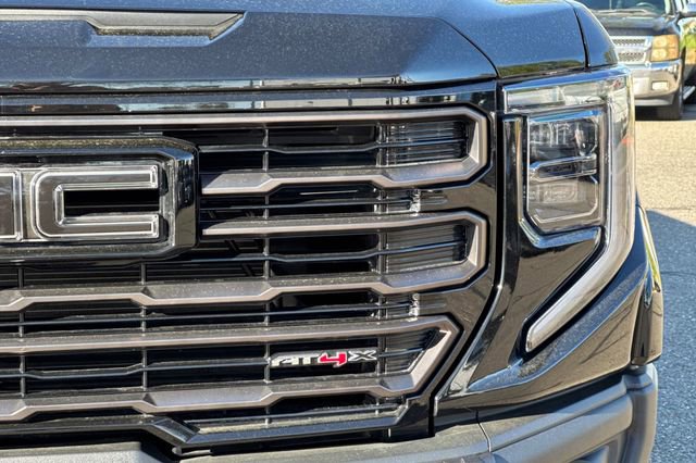 Used 2025 GMC Sierra 1500 AT4X image 54