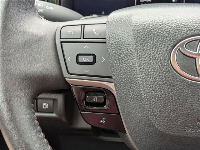 Used 2025 Toyota Camry XSE image 4