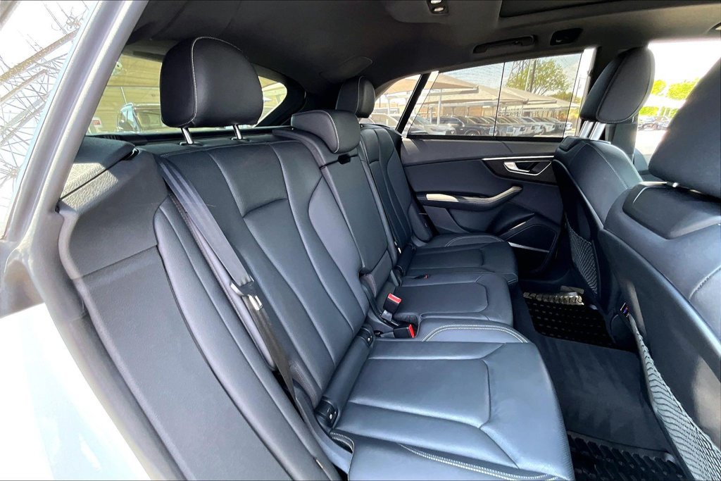 Used 2023 Audi Q8 Premium Plus w/ Premium Plus Package AWD/4WD image 37