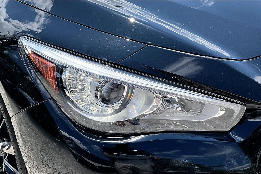 Used 2023 INFINITI Q50 Luxe w/ Cargo Package RWD image 38