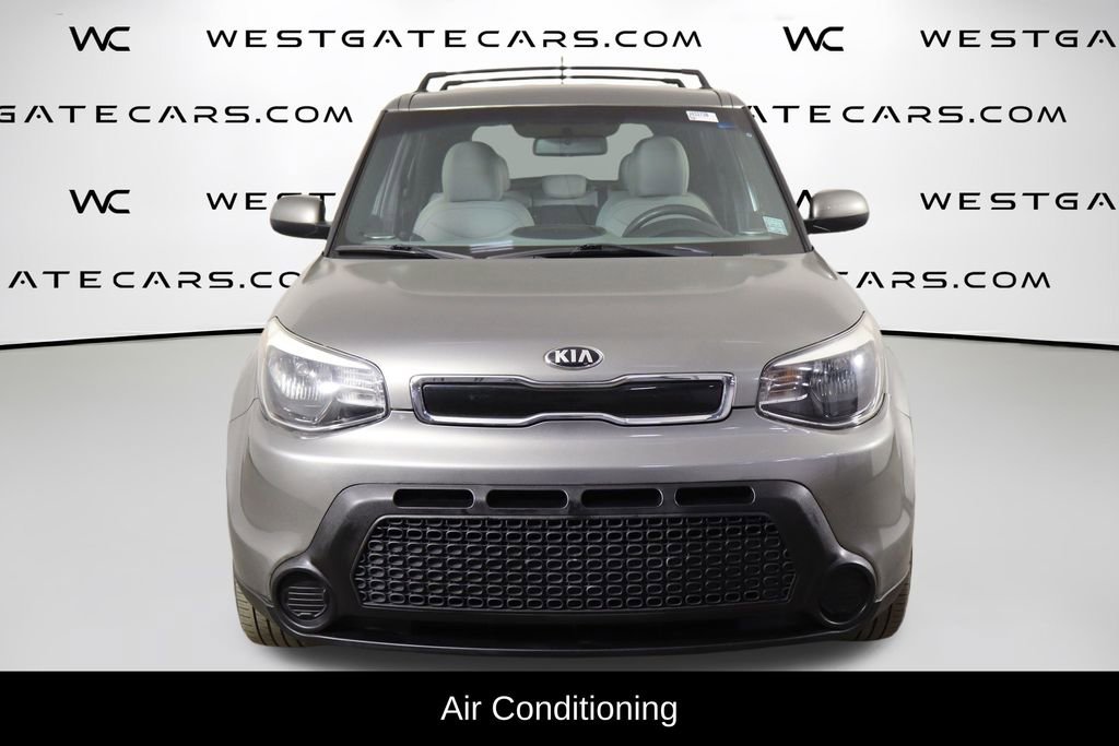 Used 2015 Kia Soul + image 2