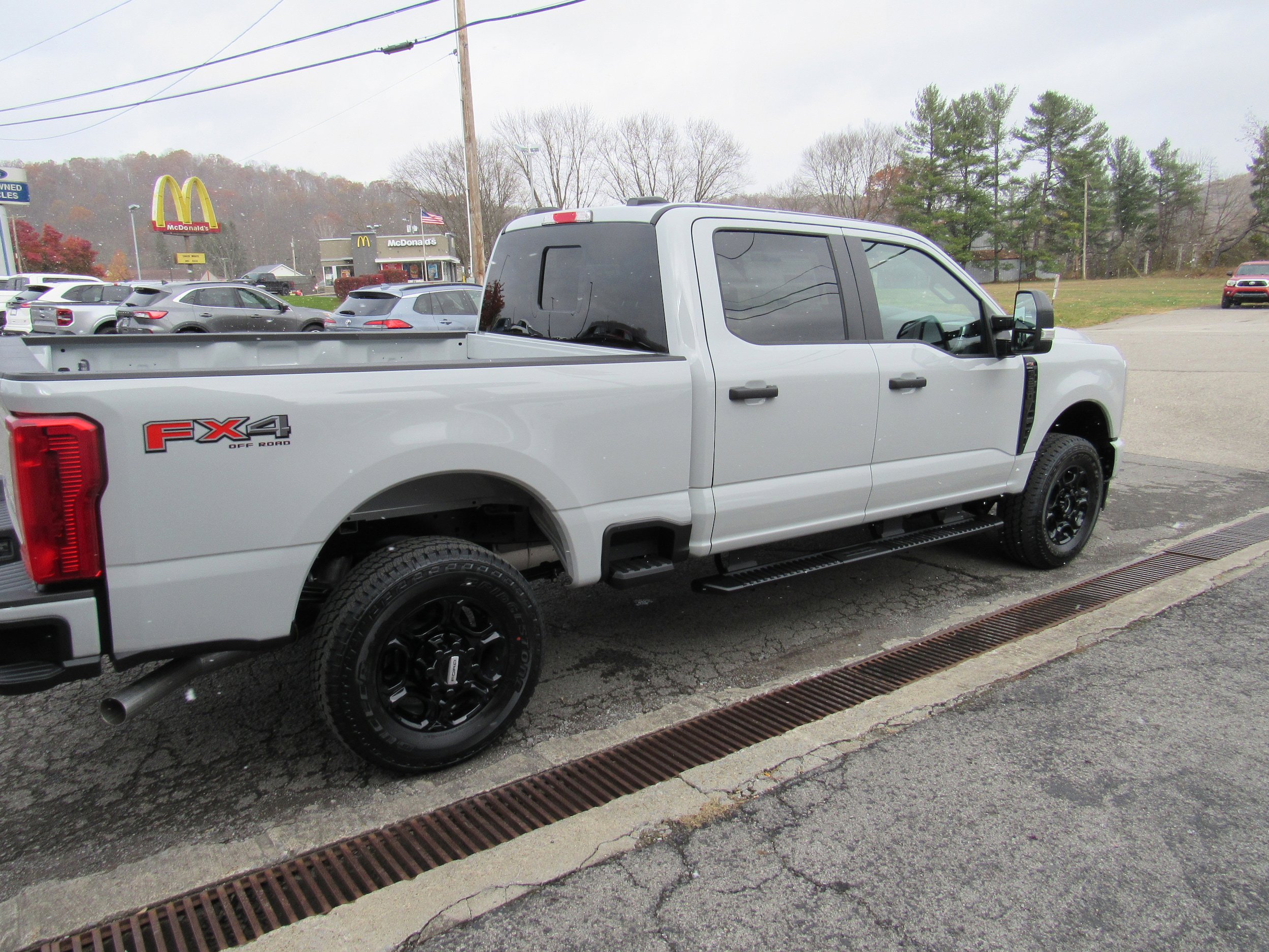 New 2026 Ford F250 XL w/ STX Appearance Package AWD/4WD image 13