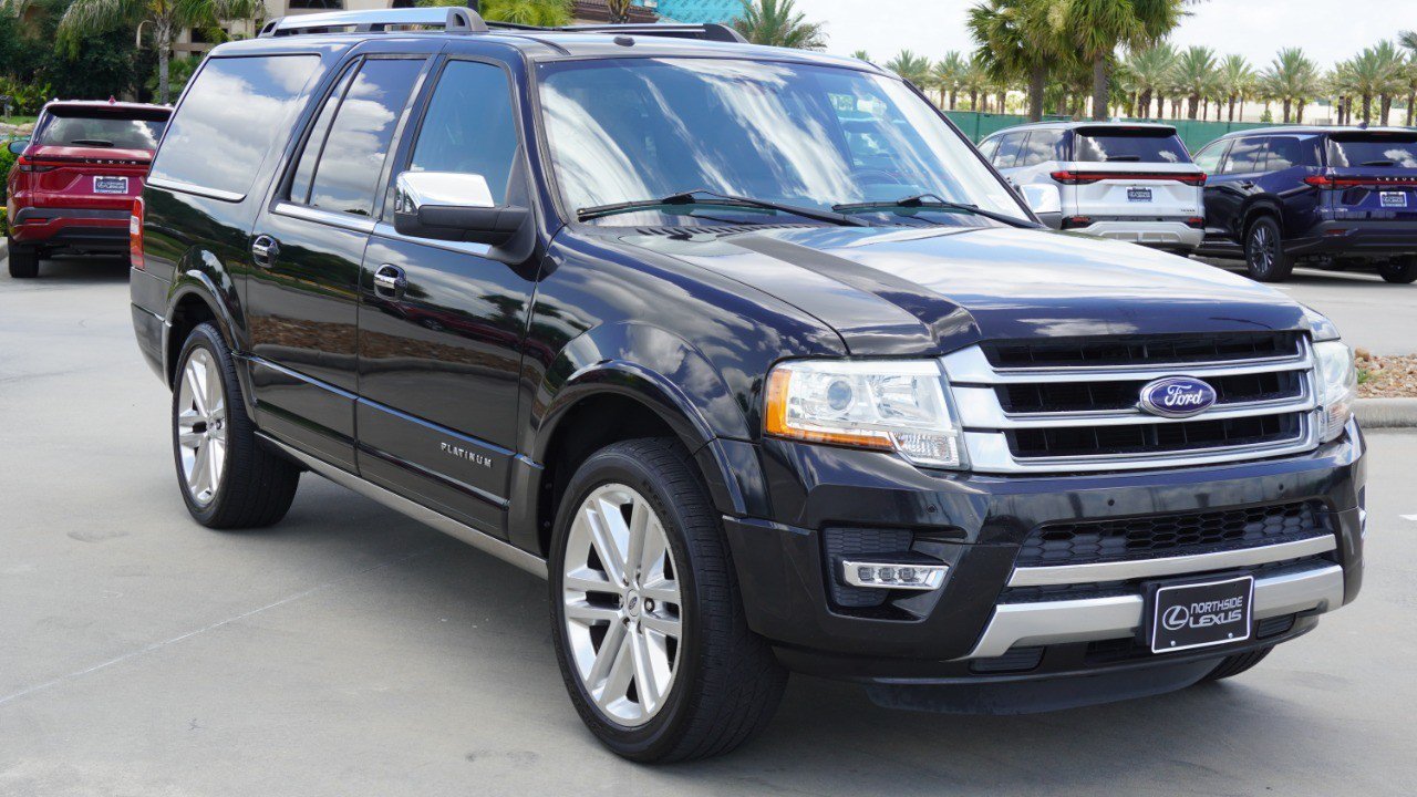 Used 2015 Ford Expedition EL Platinum RWD image 3