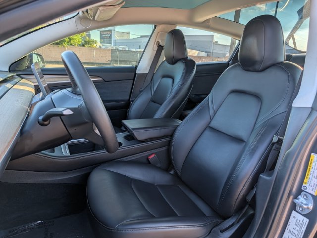 Used 2023 Tesla Model 3 Standard Range RWD image 16