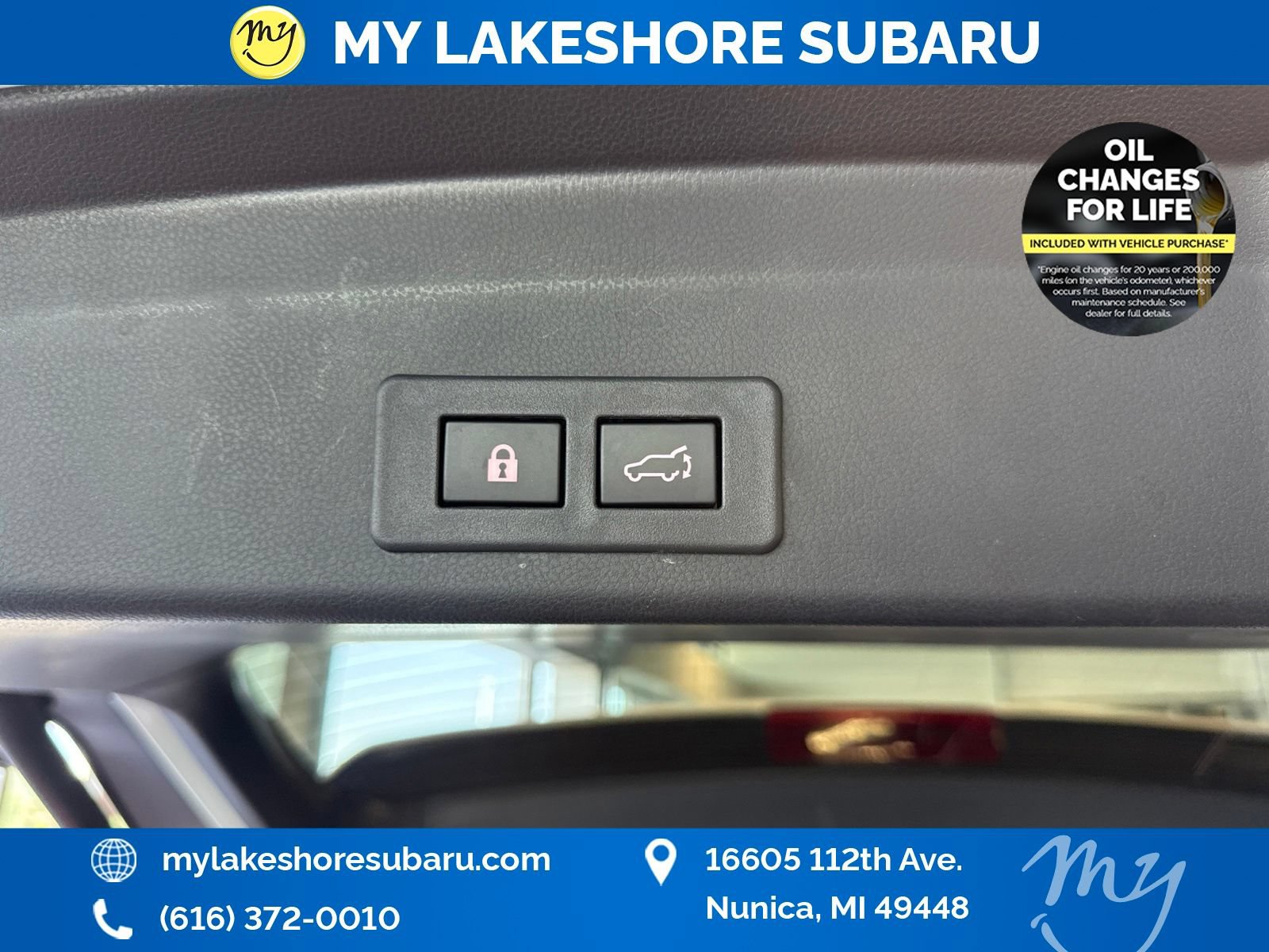 Certified 2025 Subaru Ascent Premium AWD/4WD image 29