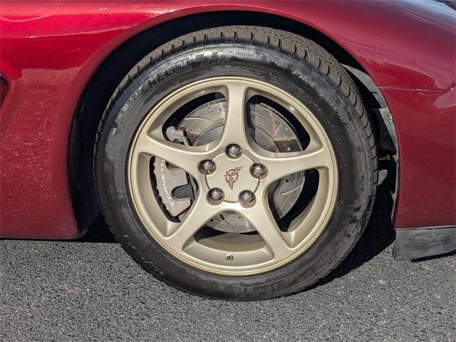 Used 2003 Chevrolet Corvette 50th Anniversary Edition w/ Preferred Equipment Group1 image 10