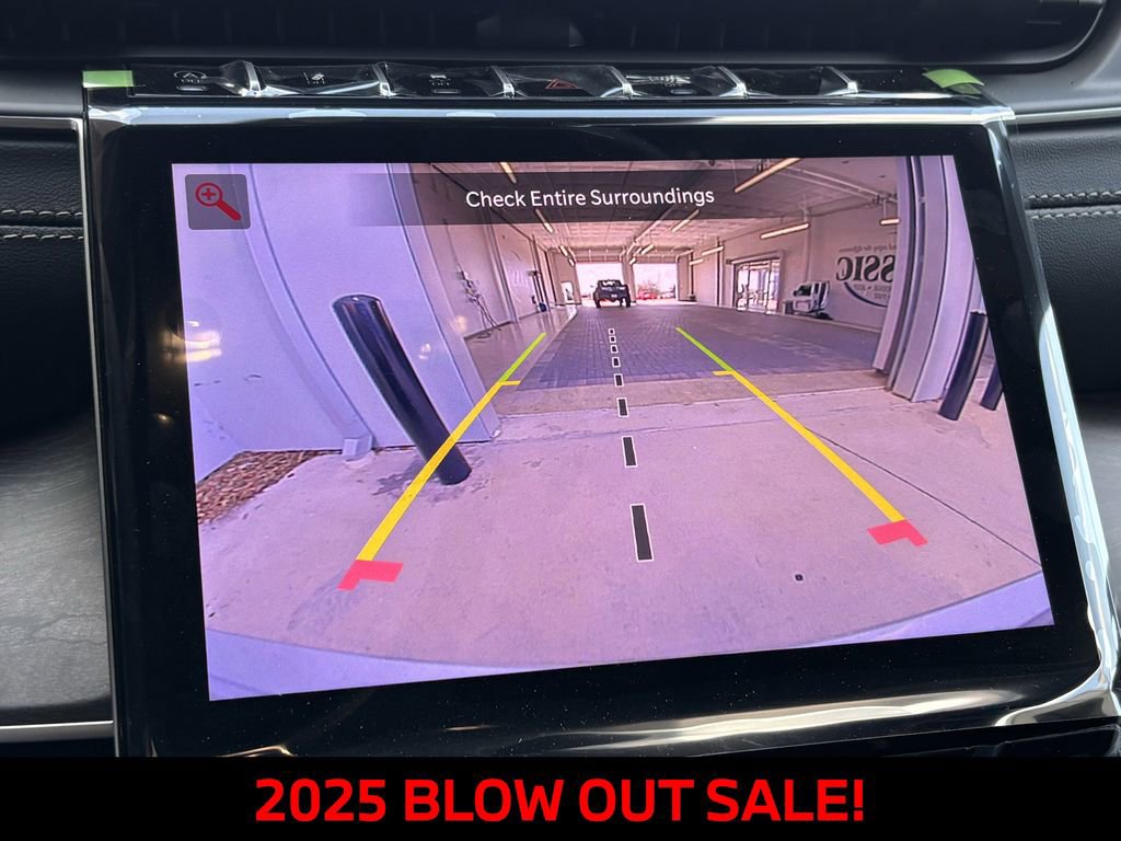 New 2025 Jeep Grand Cherokee Limited w/ Black Appearance Package image 14