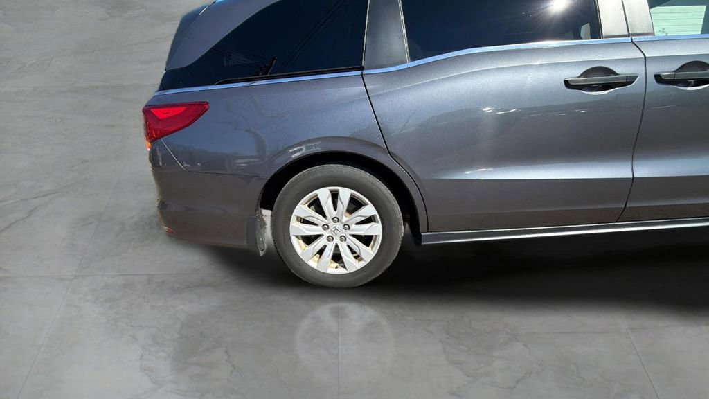 Used 2018 Honda Odyssey LX image 10