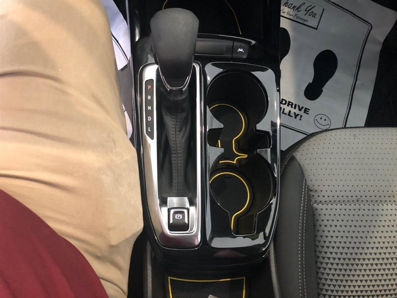 Used 2024 Chevrolet Trax LT w/ Driver Confidence Package FWD image 18