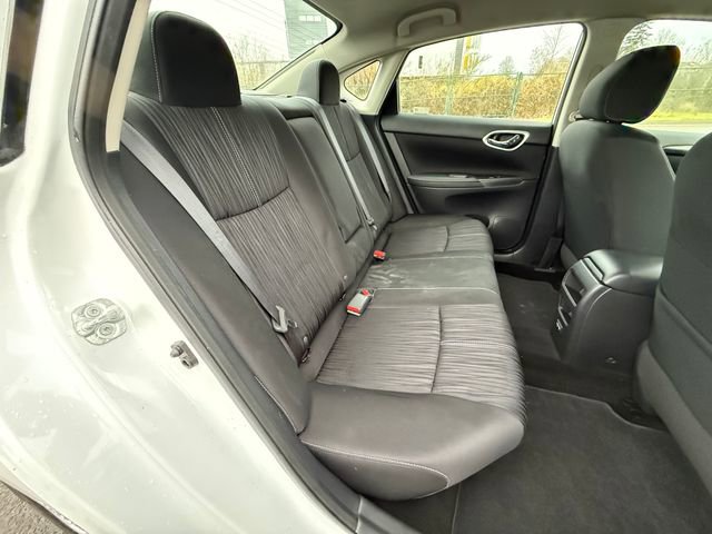 Used 2018 Nissan Sentra SV image 11