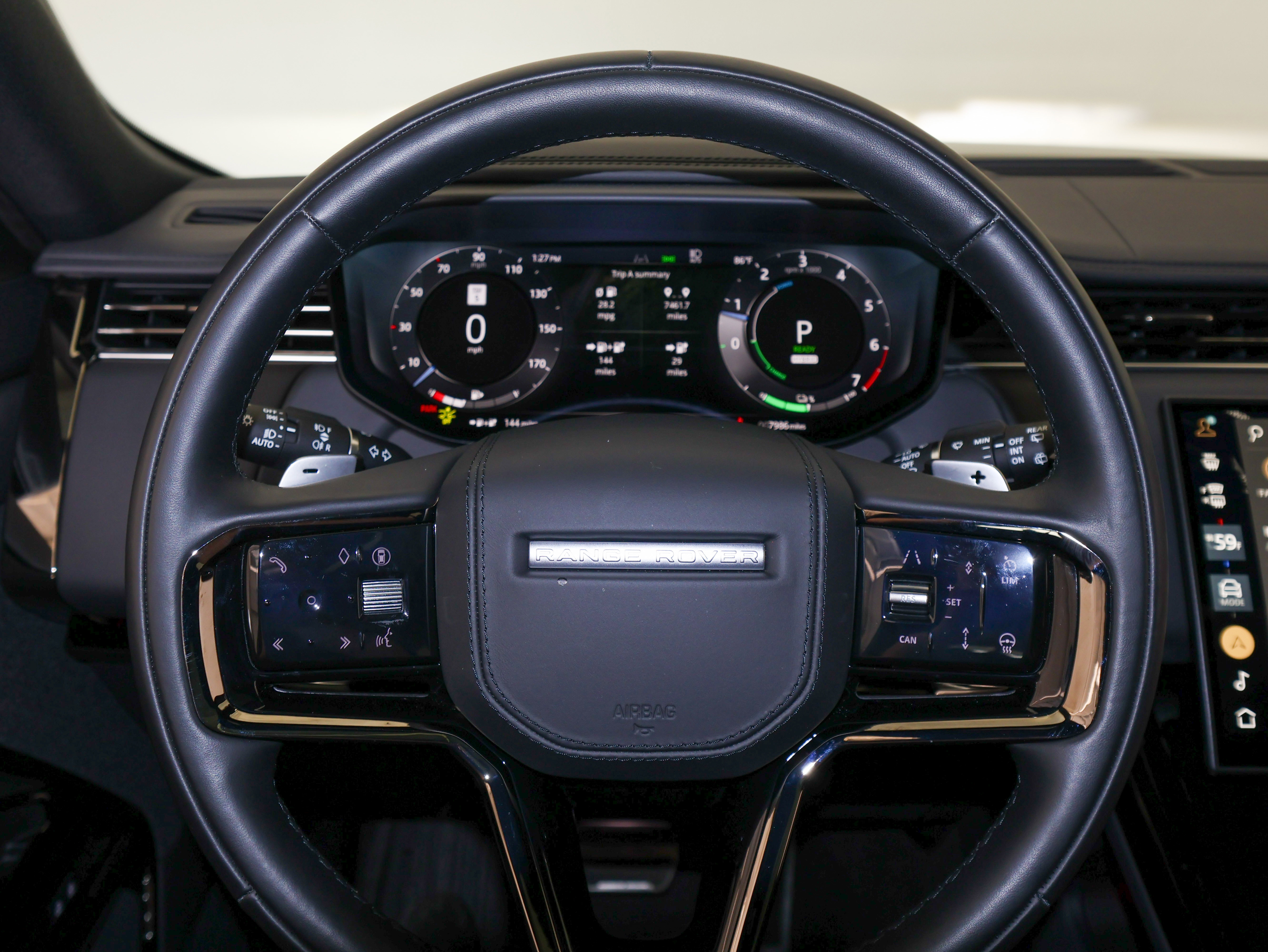 Used 2025 Land Rover Range Rover Sport Dynamic SE image 41