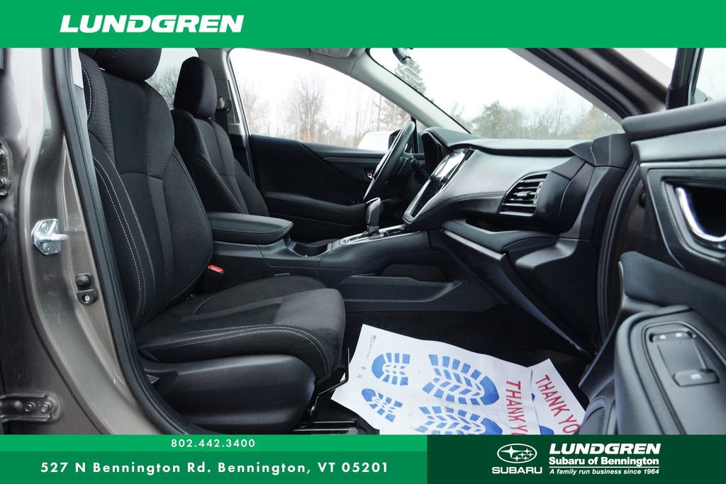 Used 2024 Subaru Outback Premium image 9