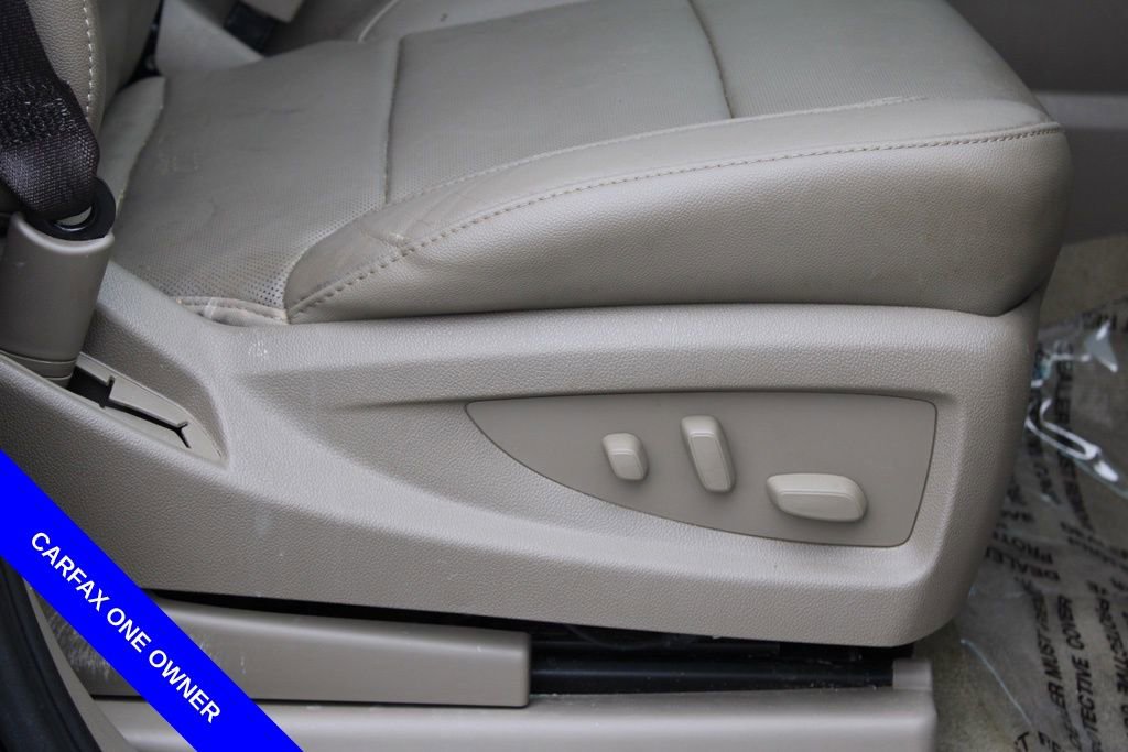 Used 2017 Chevrolet Suburban Premier image 22