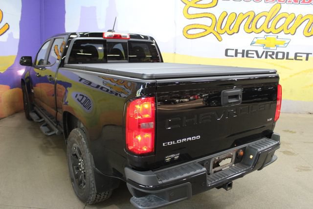Used 2021 Chevrolet Colorado Z71 w/ Z71 Midnight Edition AWD/4WD image 6