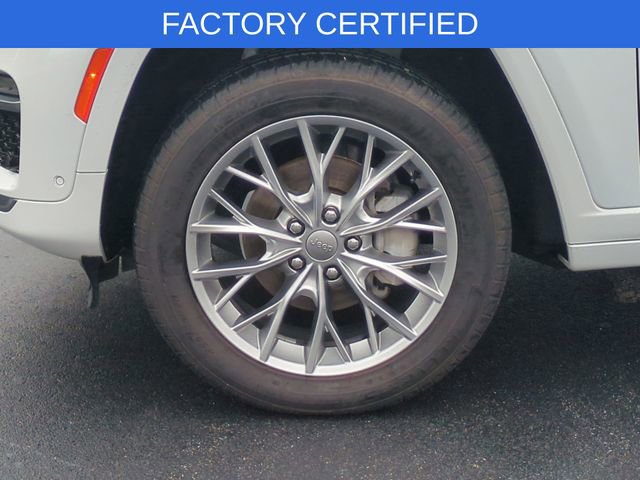 Certified 2022 Jeep Grand Cherokee Summit w/ Adv Protech Group IV RWD image 10