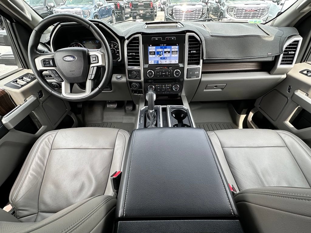 Used 2017 Ford F150 Lariat w/ Equipment Group 501A Mid AWD/4WD image 31